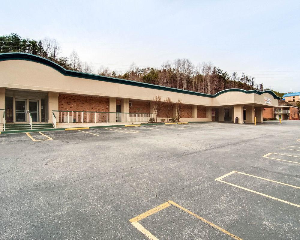 Econo Lodge Martinsville Kültér fotó